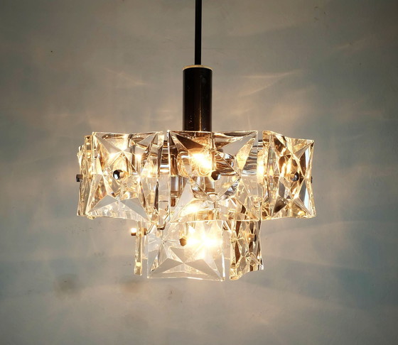 Image 1 of Elegante 2-Tier Kinkeldey Mid Century Hanglamp Kristalglas En Chroom Met 14 Glazen Prisma's 1960S
