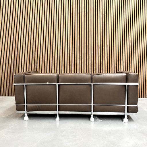 Cassina LC2 bank - Le Corbusier Mocca leder