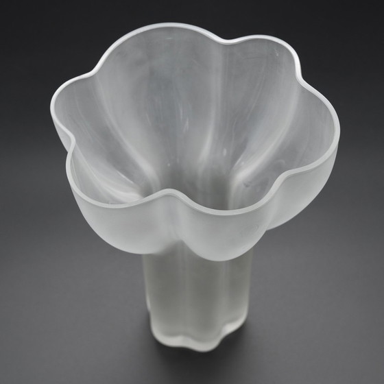 Image 1 of Zeldzame Tapio Wirkkala Rosenthal Sculptural Design Satin Glass Vaas Duo Model 470