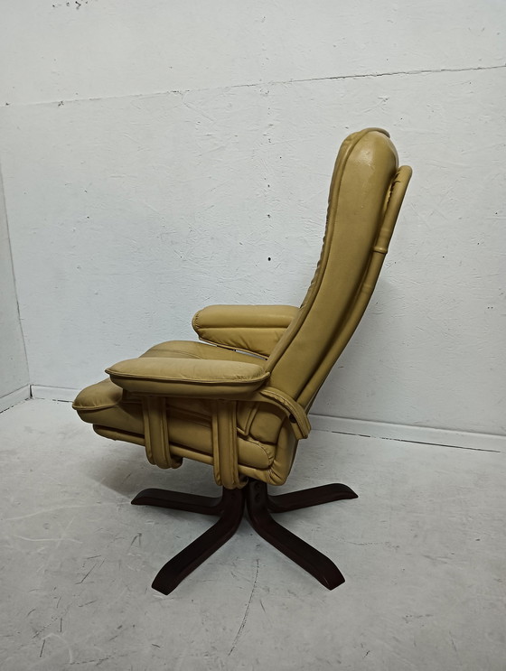 Image 1 of Fauteuil, Verstelbaar 