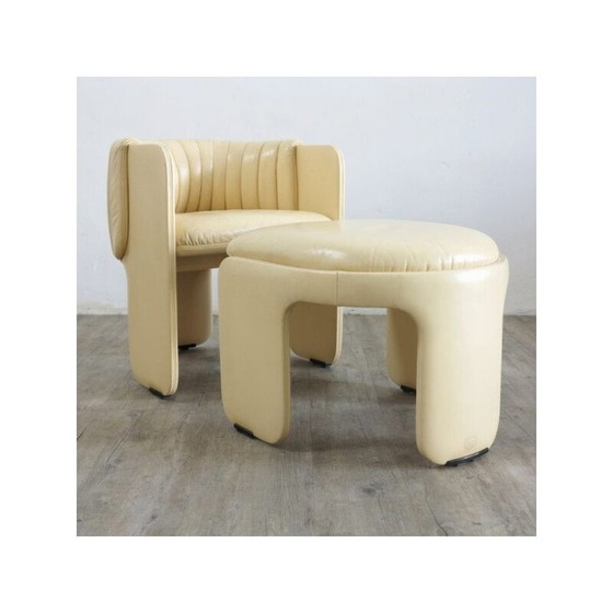 Image 1 of Set van 6 vintage loungestoelen met voetenbankjes van Poltrona Frau 1970