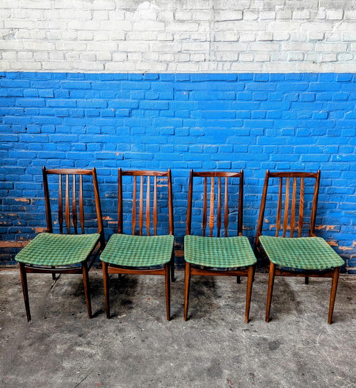 4 Midcentury Deense Eetstoelen 