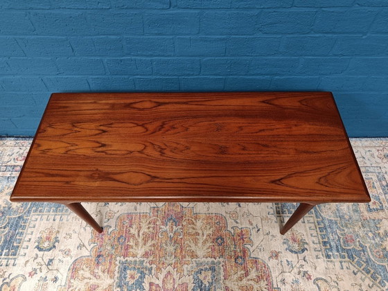 Image 1 of Vintage Teak Salontafel