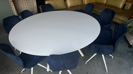 Image 1 of Sooow Ronde Tafel Met 8x Stoelen