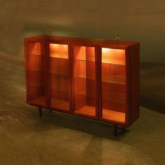 Image 1 of Vintage Deens design vitrine wandkast teak, glass highboard