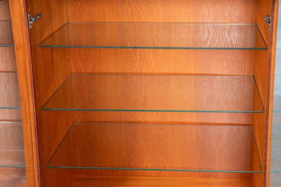 Image 1 of Vintage Deens design vitrine wandkast teak, glass highboard