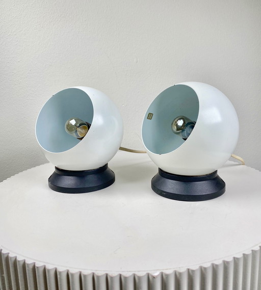 Deense Abo Randers Magnetische & Verstelbare Tafel / Wand Globe Lamp In Wit - 1970S Scandinavisch Ontwerp