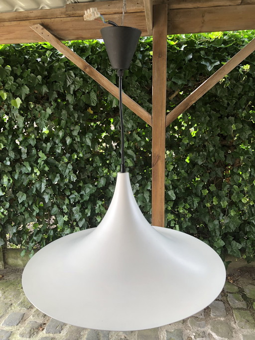 Grote Witte Vintage Metalen Heksenhoed Lamp