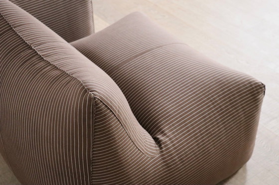 Image 1 of Paar Le Bambole Loungestoelen In Originele Stof Door Mario Bellini Voor B&B Italia, 1970S