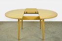 Vintage Ronde berkenhouten eettafel
