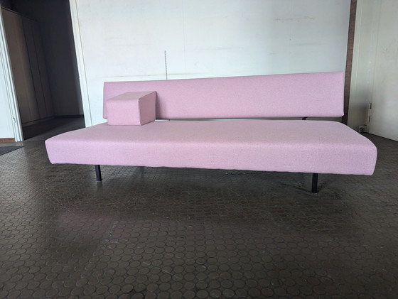 Image 1 of Vintage Sofa bed/ lounge bank 1950