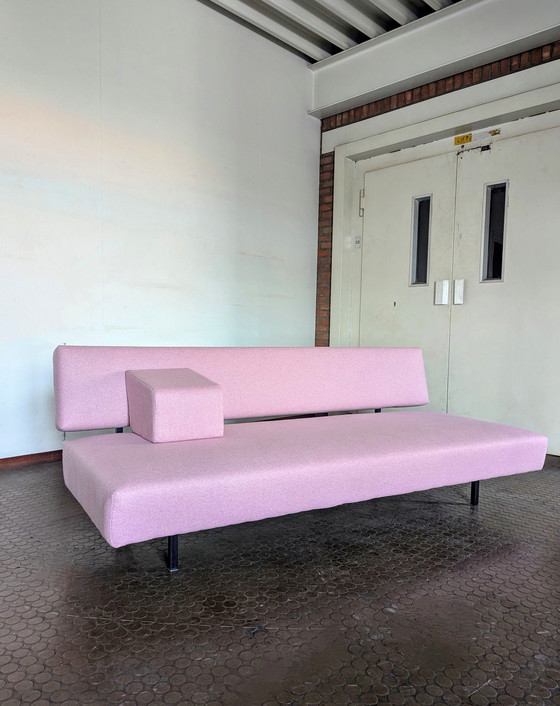 Image 1 of Vintage Sofa bed/ lounge bank 1950