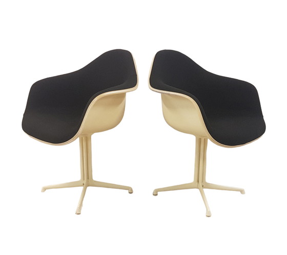 Image 1 of 2x Herman Miller La Fonda stoel