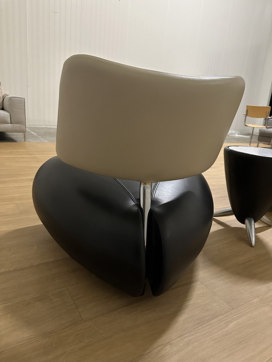 Image 1 of 2x Leolux Pallone Fauteuil + tamtam