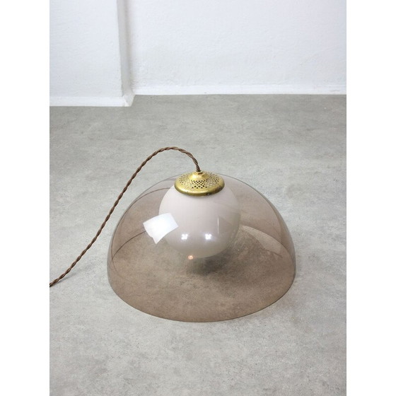 Image 1 of Vintage hanglamp van messing en opaline glas, Italië