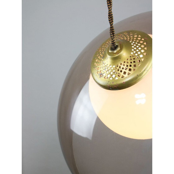 Image 1 of Vintage hanglamp van messing en opaline glas, Italië