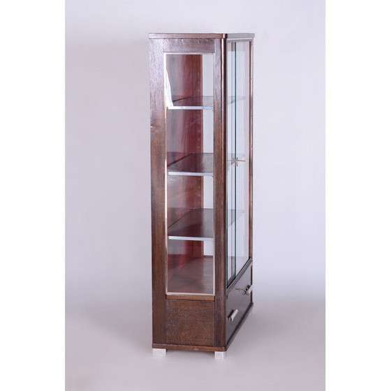 Image 1 of Vintage Art Deco eiken vitrinekast door Jindrich Halabala voor Up Zavody, Tsjecho-Slowakije 1930