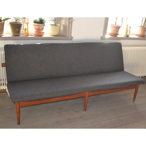 Vintage paar van 2 banken Model 137 van Finn Juhl voor France & Søn - jaren 1950