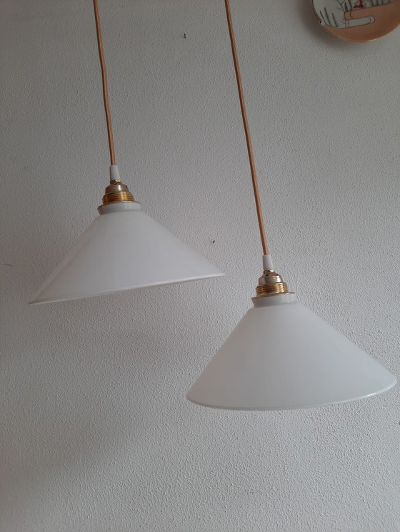 Image 1 of Vintage Driehoek Opaal Opaline Melkglas Wit Hanglamp Glas