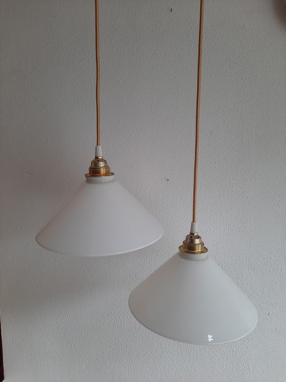 Image 1 of Vintage Driehoek Opaal Opaline Melkglas Wit Hanglamp Glas