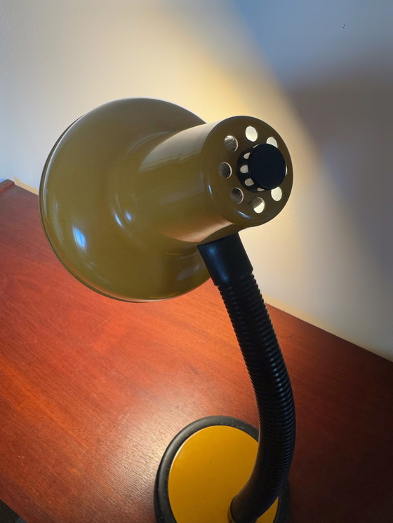 Image 1 of Veneta Lumi Bureaulamp 80's Geel