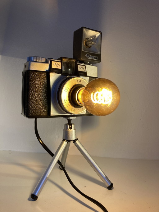 Cameralamp Met Retro Flits