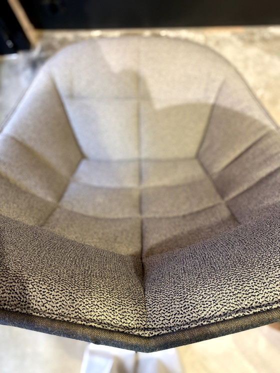 Image 1 of HAY Uchiwa Quilted + ottoman