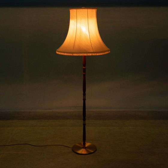 Image 1 of Scandinavische vloerlamp 60s, vintage houten staande lamp