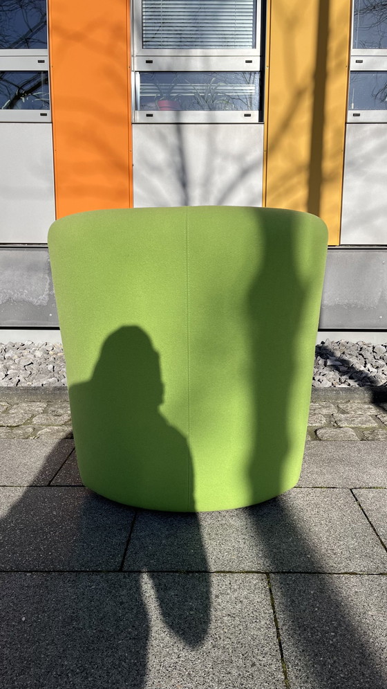 Image 1 of Cor Design fauteuil model Ovo stof geel groen