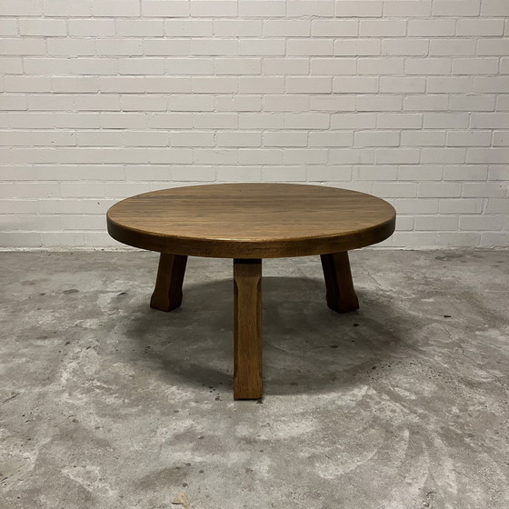 Image 1 of Ronde Brutalist Massief Eiken Tafel