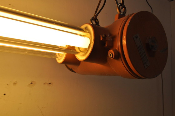 Image 1 of Vintage Led Tl