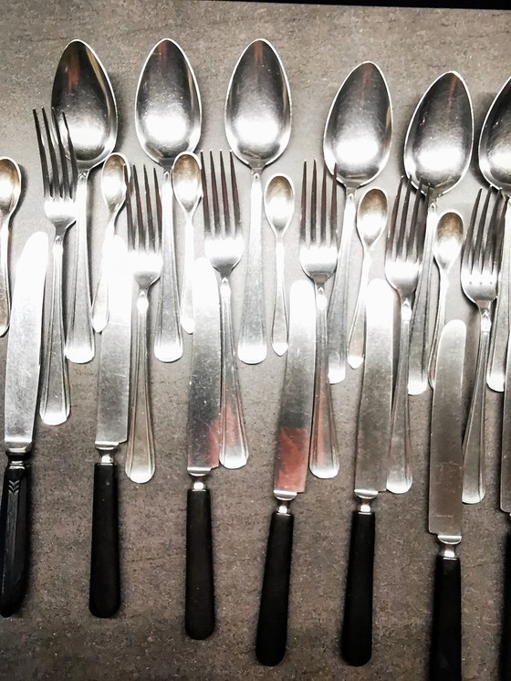 Image 1 of Bestek G. Sola. Z, / Kerkraampje Met Sola Messenset Zwart Bakeliet. Jaren 50