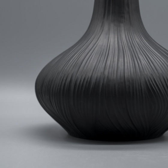 Image 1 of Rosenthal × Martin Freyer Bisque Porcelaine Noire Vaas Duo Iconic Plissée 1968