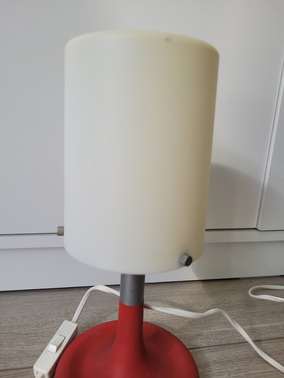 Image 1 of Ikea B0010 lamp rood van Henrik Leander