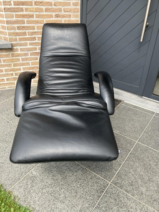 Image 1 of 2x Zwart lederen Jori Yoga relax fauteuils in topstaat! Medi Mono-move