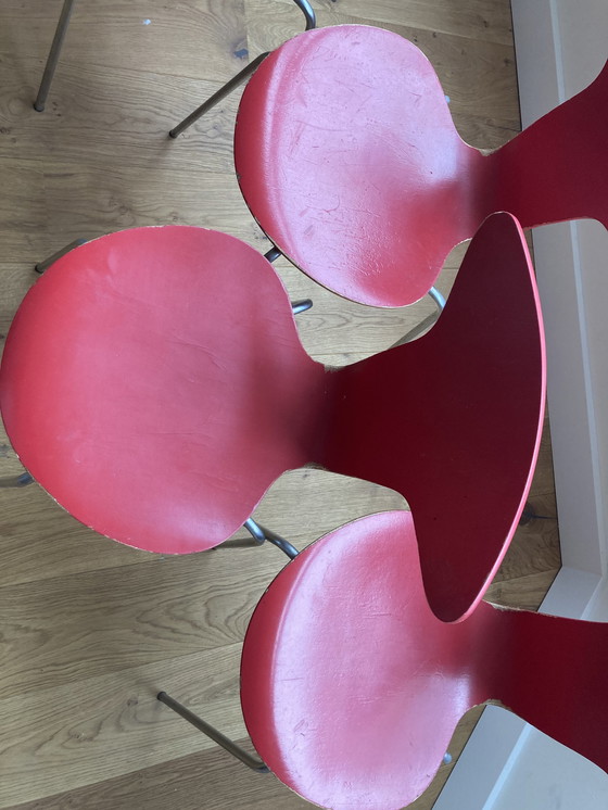 Image 1 of 5x Fritz Hansen Musquito chairs