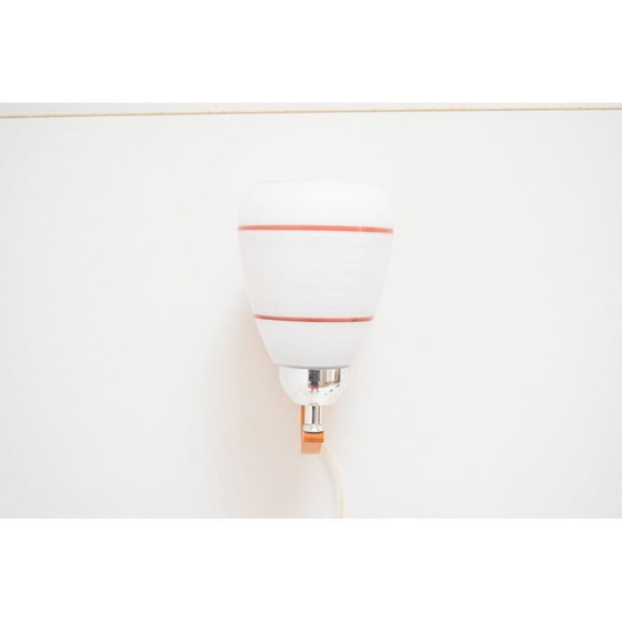 Image 1 of Vintage wandlamp van hout en glas door Drevo Humpolec, Tsjecho-Slowakije 1970