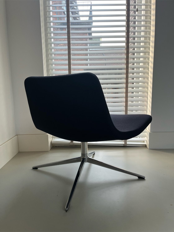 Image 1 of 2x Hay Ray swivel chair