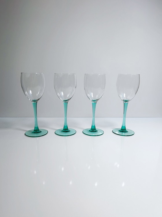 Image 1 of 4 Vintage Luminarc Wijnglazen Turquoise Smaragd 80s Art Deco Champagne