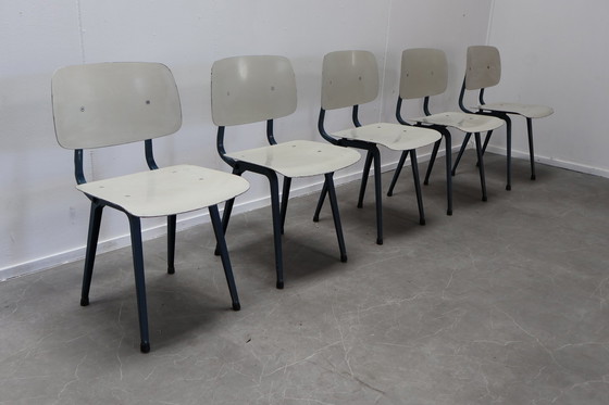 Image 1 of 5x Friso Kramer Ahrend De Cirkel Opstand Stoelen T.H. Delft