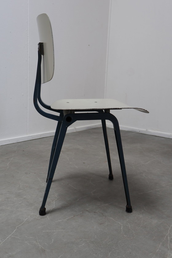 Image 1 of 5x Friso Kramer Ahrend De Cirkel Opstand Stoelen T.H. Delft