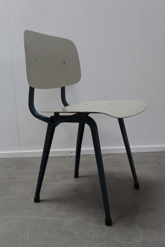 Image 1 of 5x Friso Kramer Ahrend De Cirkel Opstand Stoelen T.H. Delft