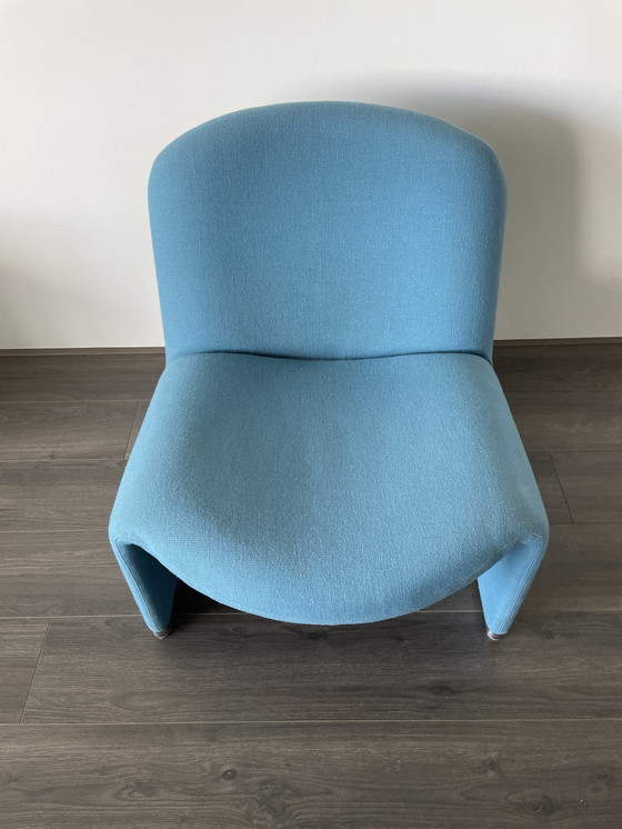 Image 1 of Artifort Alky chair