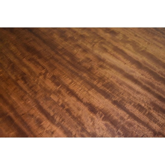 Image 1 of Vintage ovale vergadertafel in mahonie en messing
