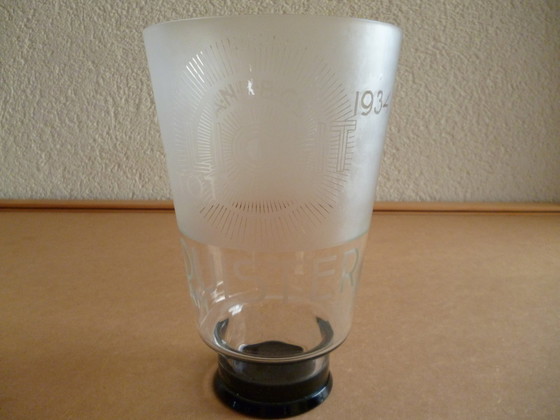 Image 1 of Leerdam Vaas "Van Licht Tot Duister" 1934