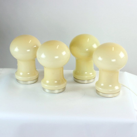 Image 1 of Vintage beige opaline glazen tafellamp van Ivan Jakes voor Opp Jihlava, Tsjecho-Slowakije 1960