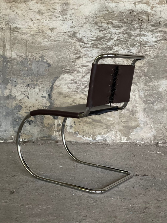 Image 1 of 2X Mies Van Der Rohe Mr10 Knoll Internationale Stoelen Stoelontwerp