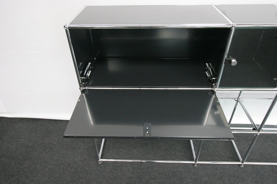 Image 1 of USM Haller Wand/dressoirkast