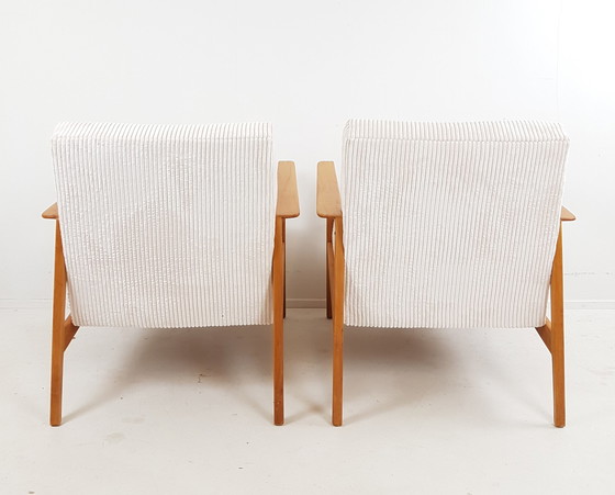 Image 1 of 2 vintage fauteuils | nieuw gestoffeerd off white Japandi 