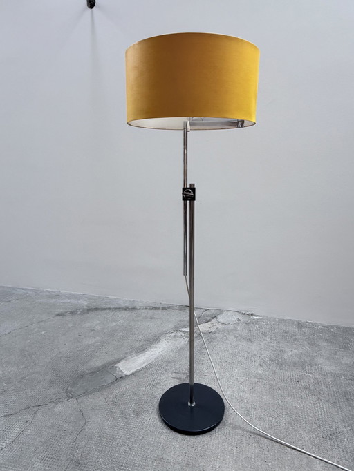 Midcentury vloerlamp chroom zwart geel in hoogte verstelbaar, Duitsland 1960